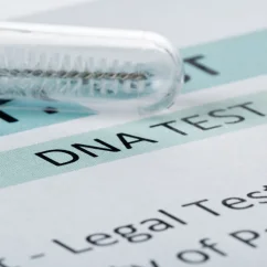 DNA test sourozenectví